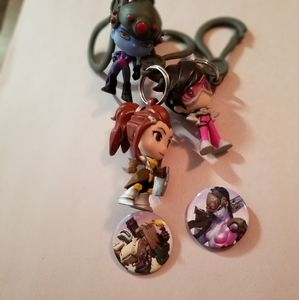 Overwatch Bag Clip and Pin Bundle